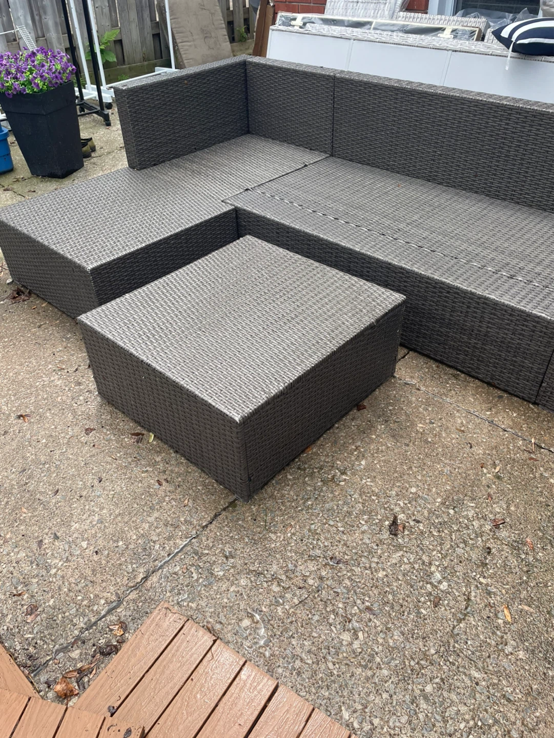 2patio sets - photo 5