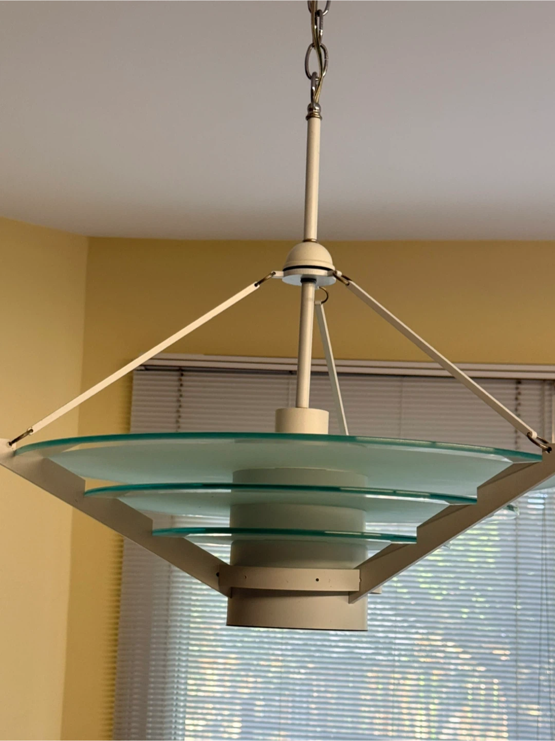 Vintage white 1986 Art Deco Lightolier. Made in Canada. - photo 2