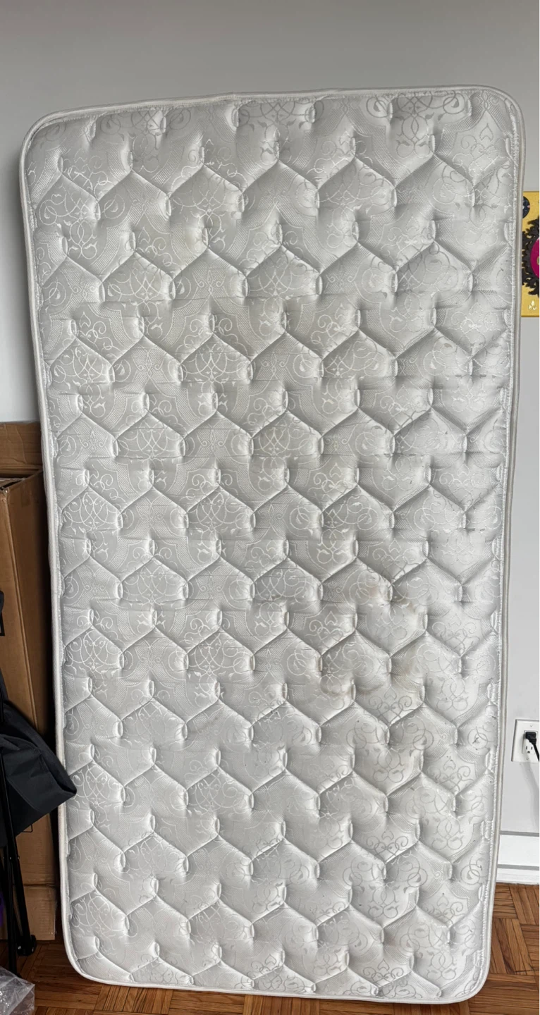 Sealy Mattress - photo 2