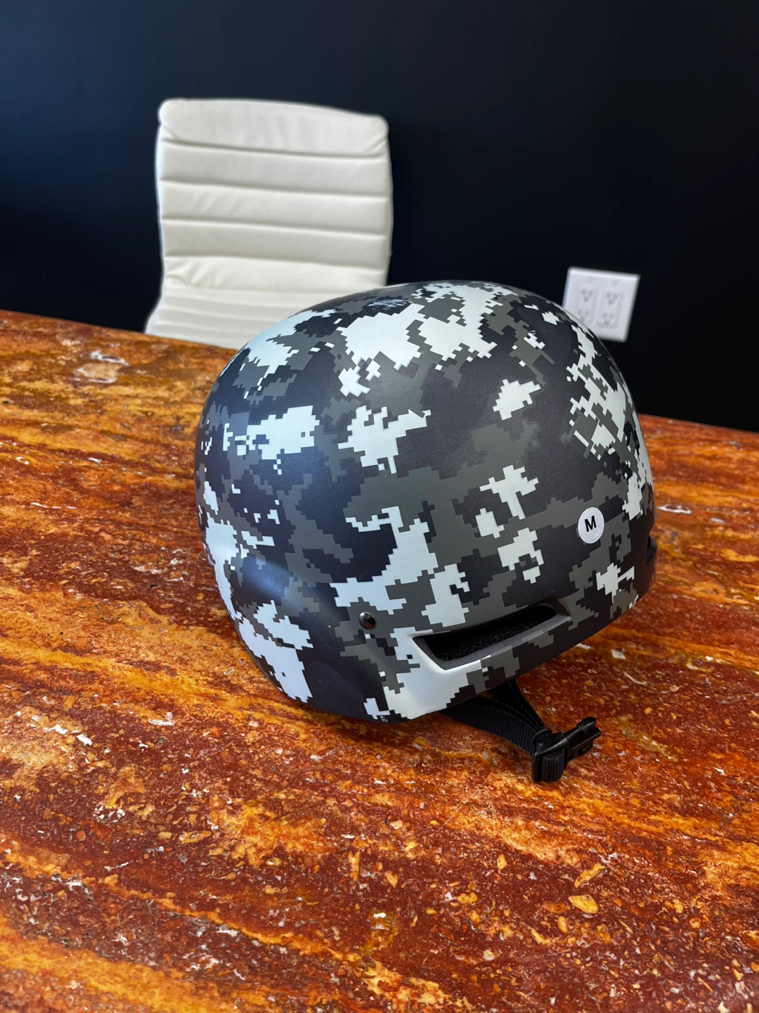Ski/Snowboard Helmet - Camo - Size M