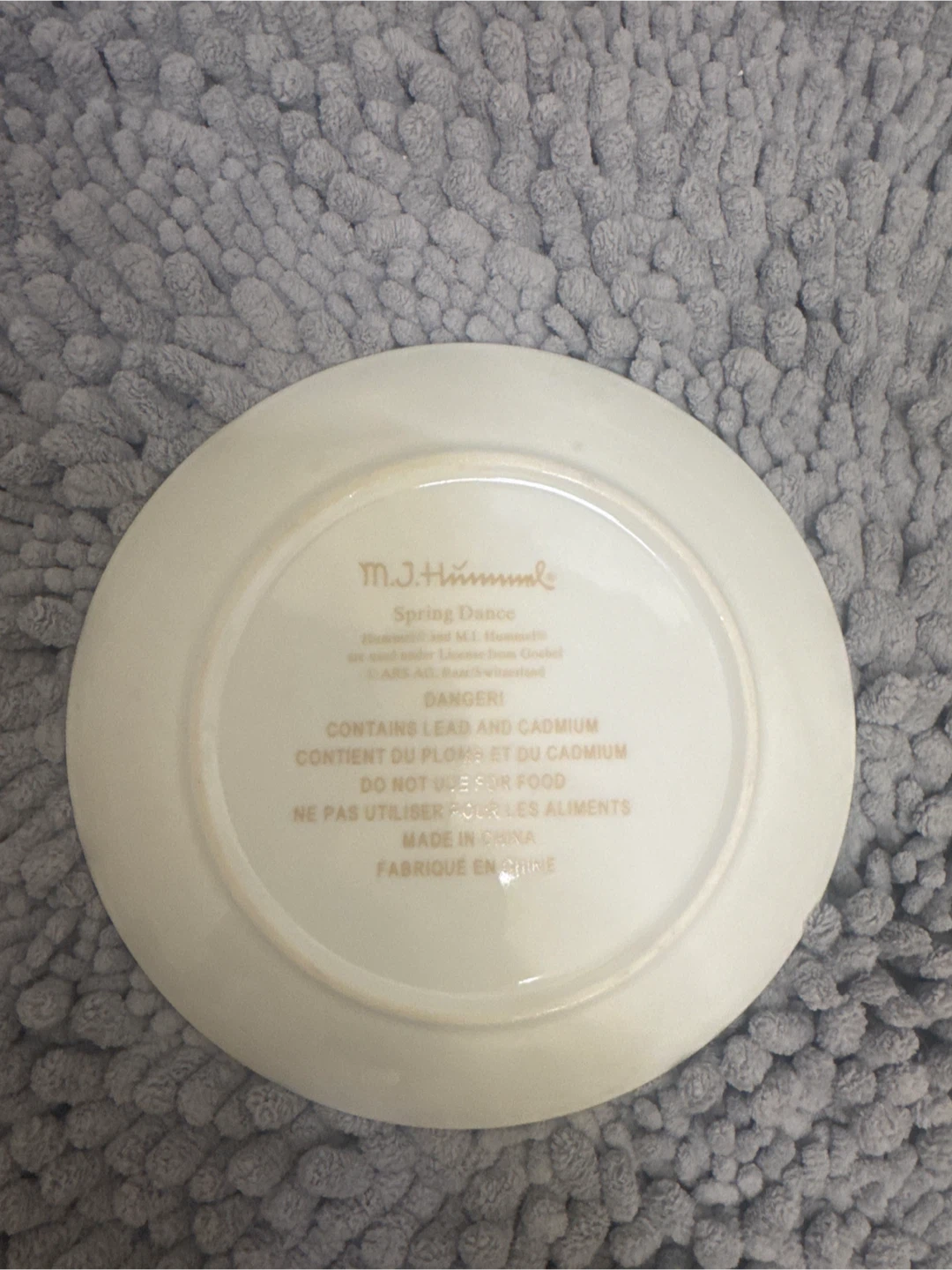 M.J. Hummel Spring Dance Collector Plate - photo 2