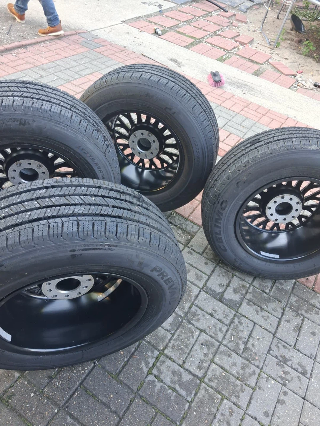 VENDO RINES 18 Y LLANTAS TODO NUEVO - photo 5