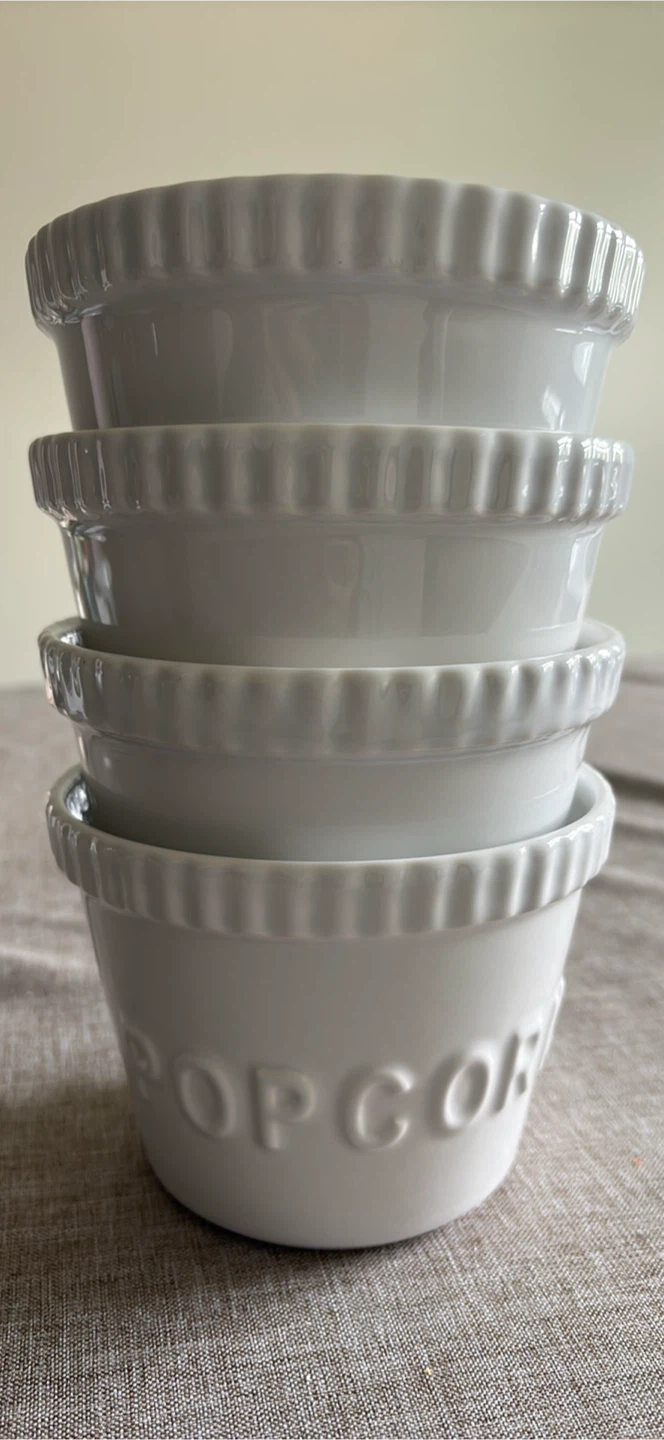 Set of 4 White Ceramic Popcorn Bowls - photo 2