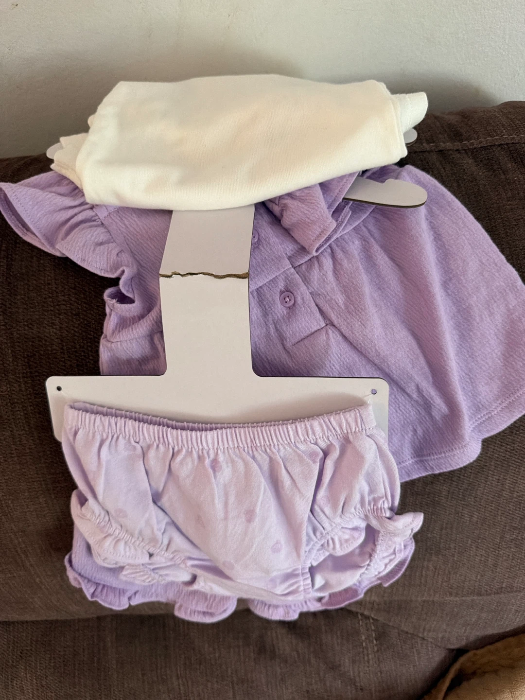 4 pcs Carter's Baby Girls' 3M Bodysuit and Bloomers Set - photo 3