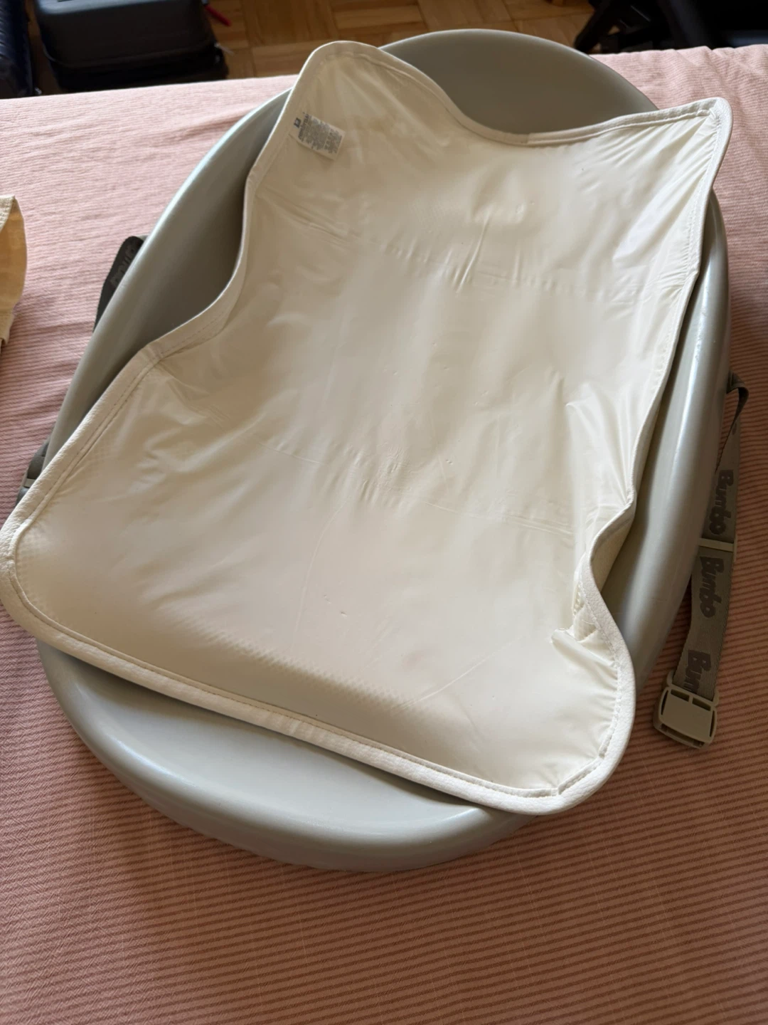 MOVING SALE - Baby Stuff - photo 2