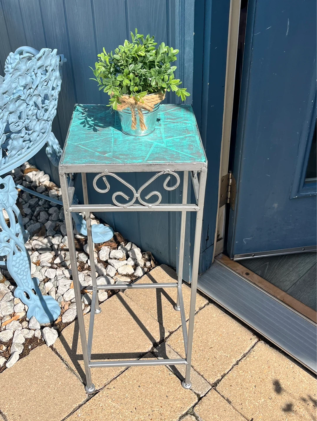 TEAL & SILVER FLOWER/PLANT STAND