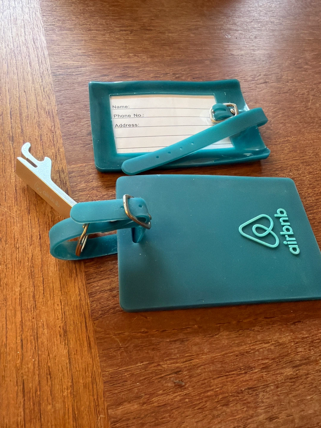 Airbnb Luggage Tags