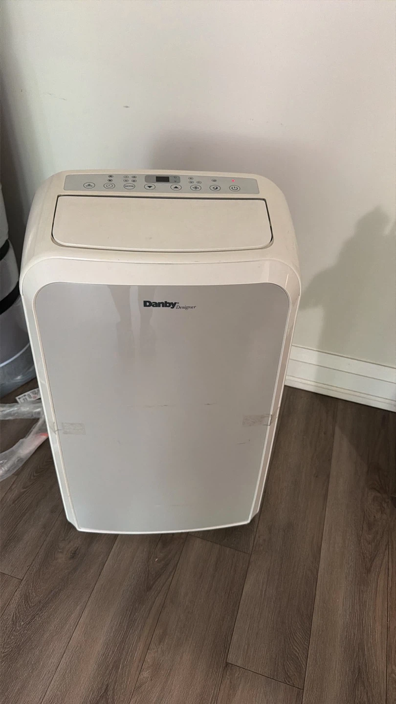 Used - Danby 11000 BTU Portable AC - photo 3