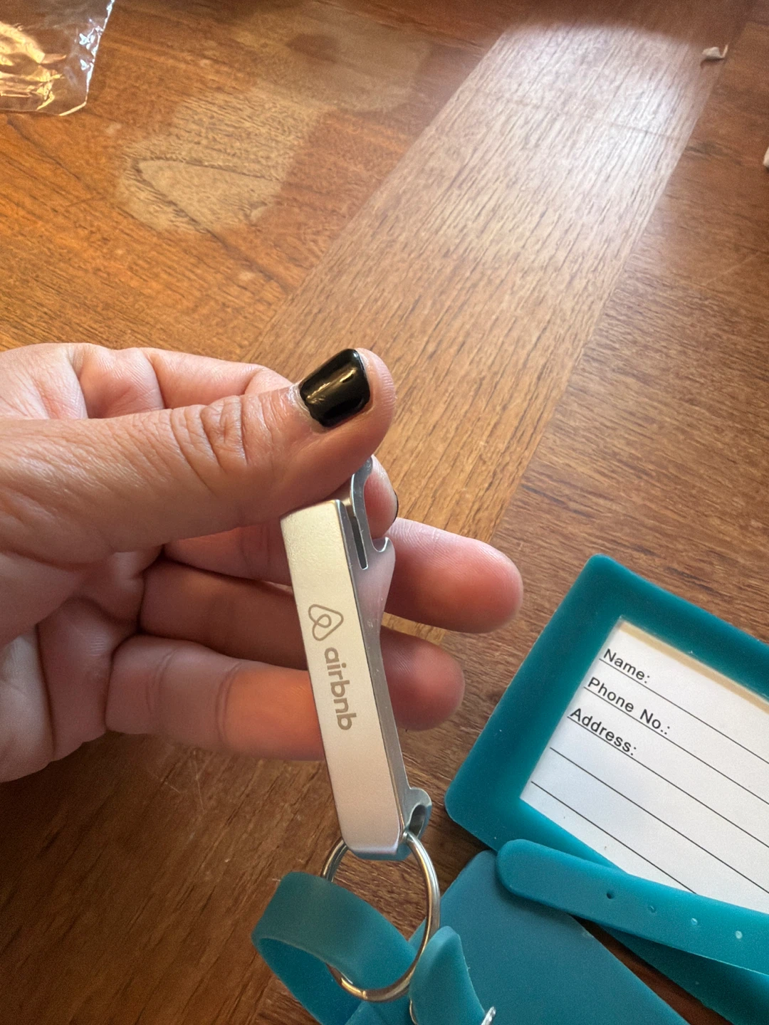 Airbnb Luggage Tags - photo 2