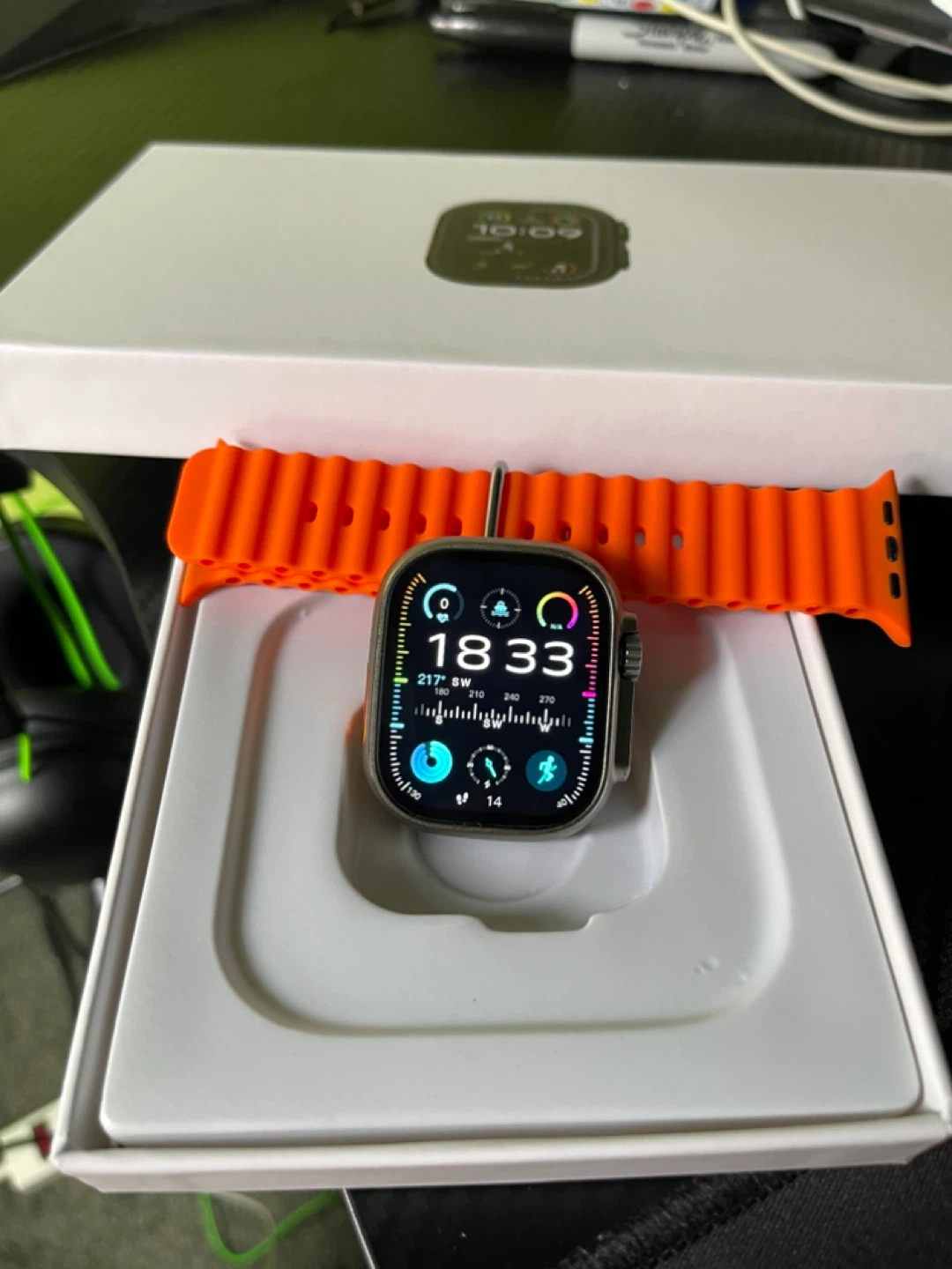 Apple Watch Ultra 2 - NEW - photo 3