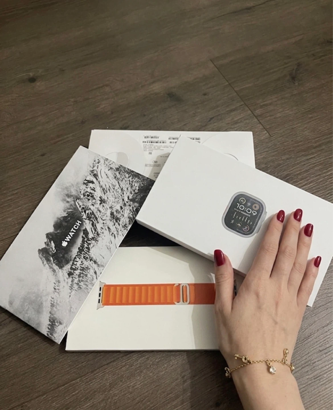 Apple Watch Ultra 2 - NEW