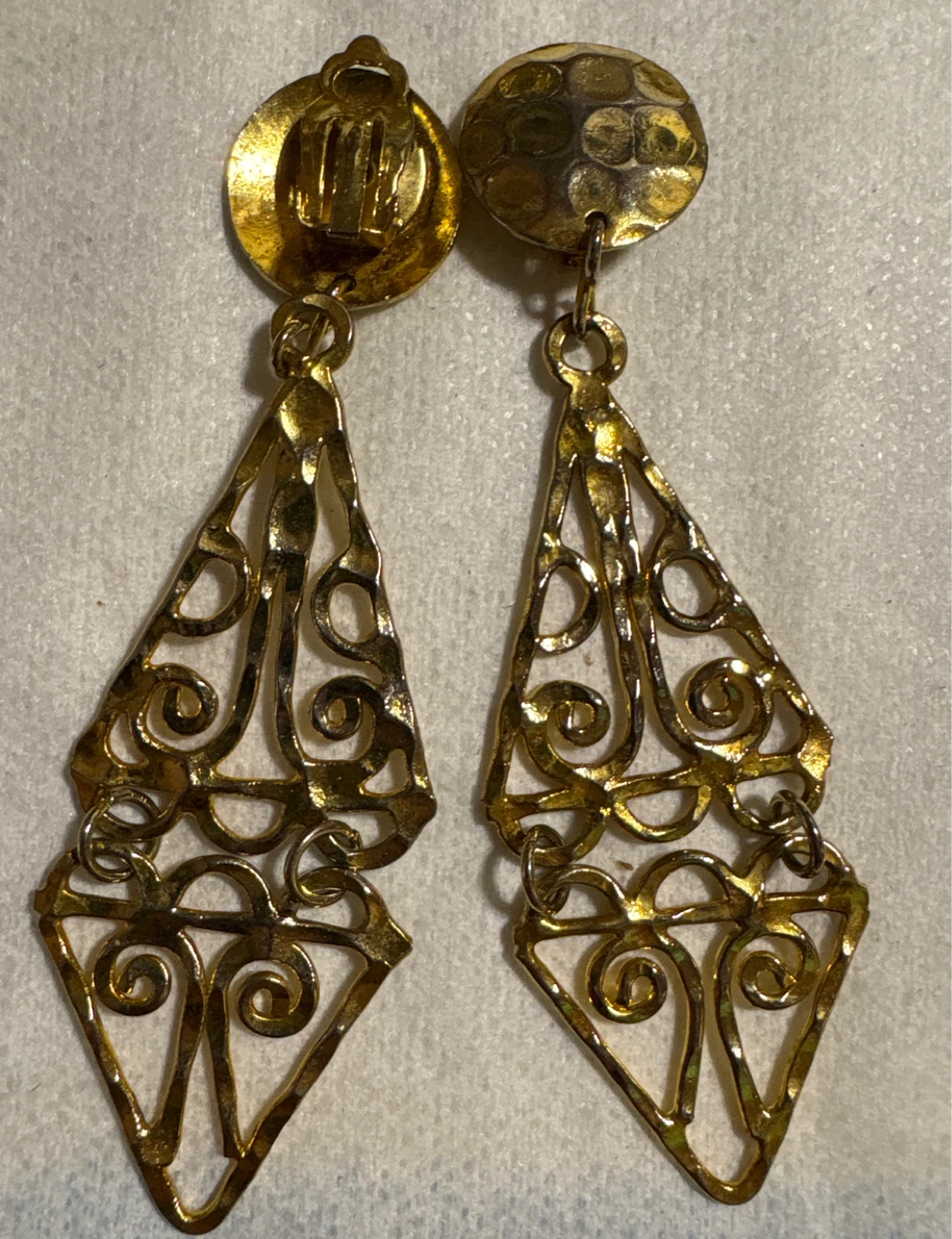 Vintage Assorted Gold tone 10 sets. - photo 2