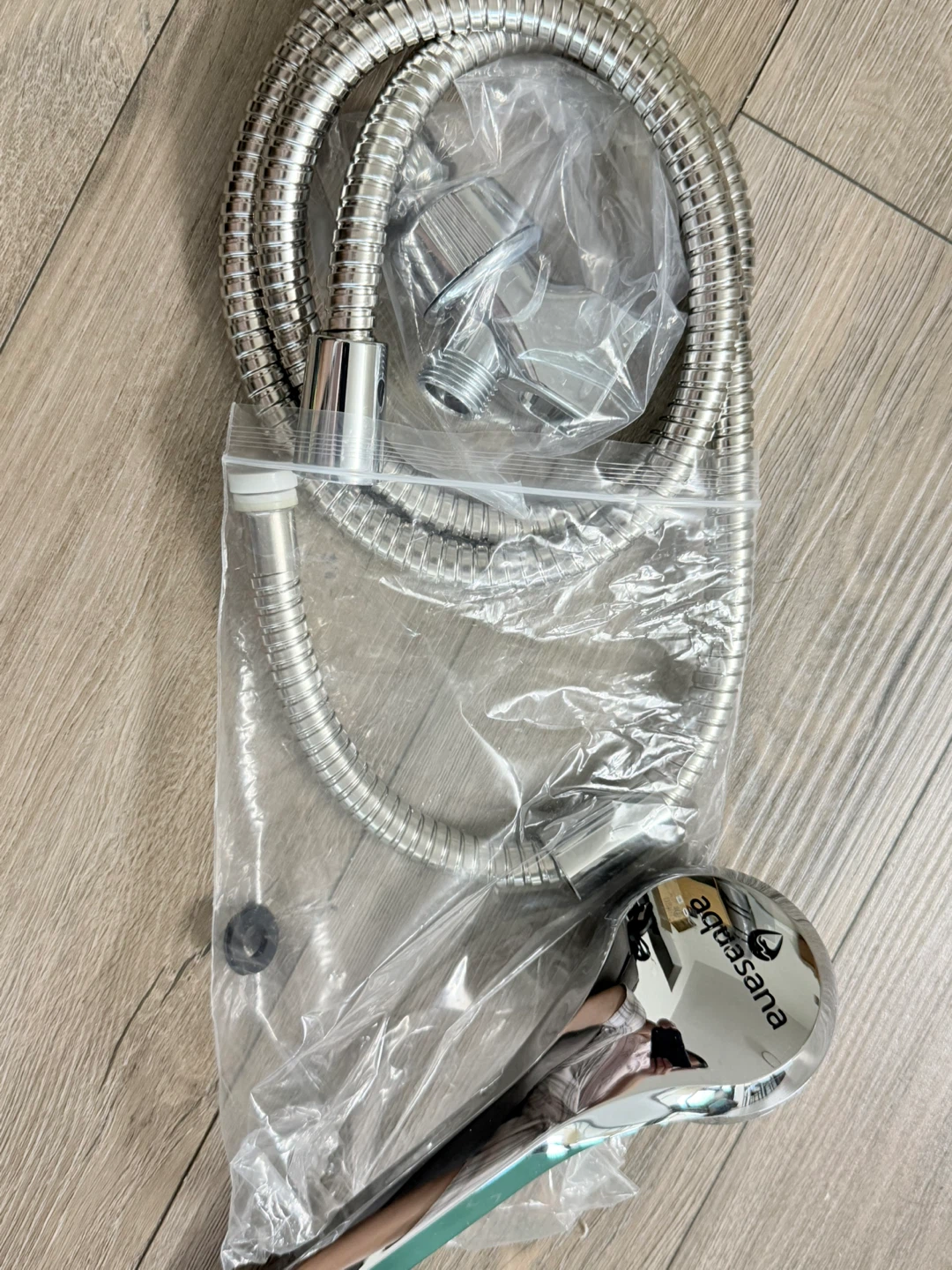 Aqualina Shower Head and Hose Set