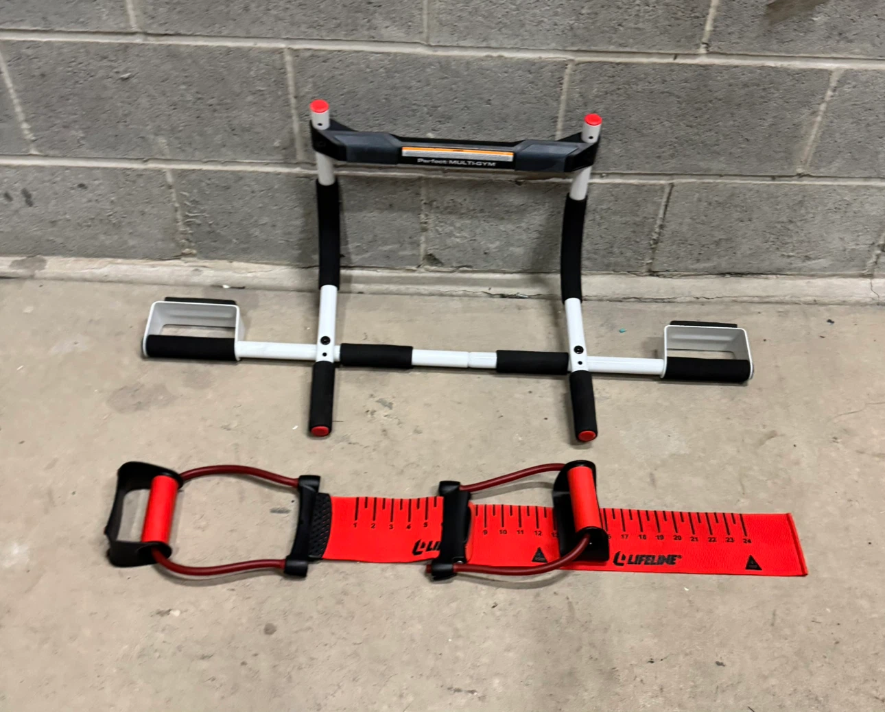 Multi-Gym Doorway Pull Up Bar and Lifeline Resistance Band - photo 3