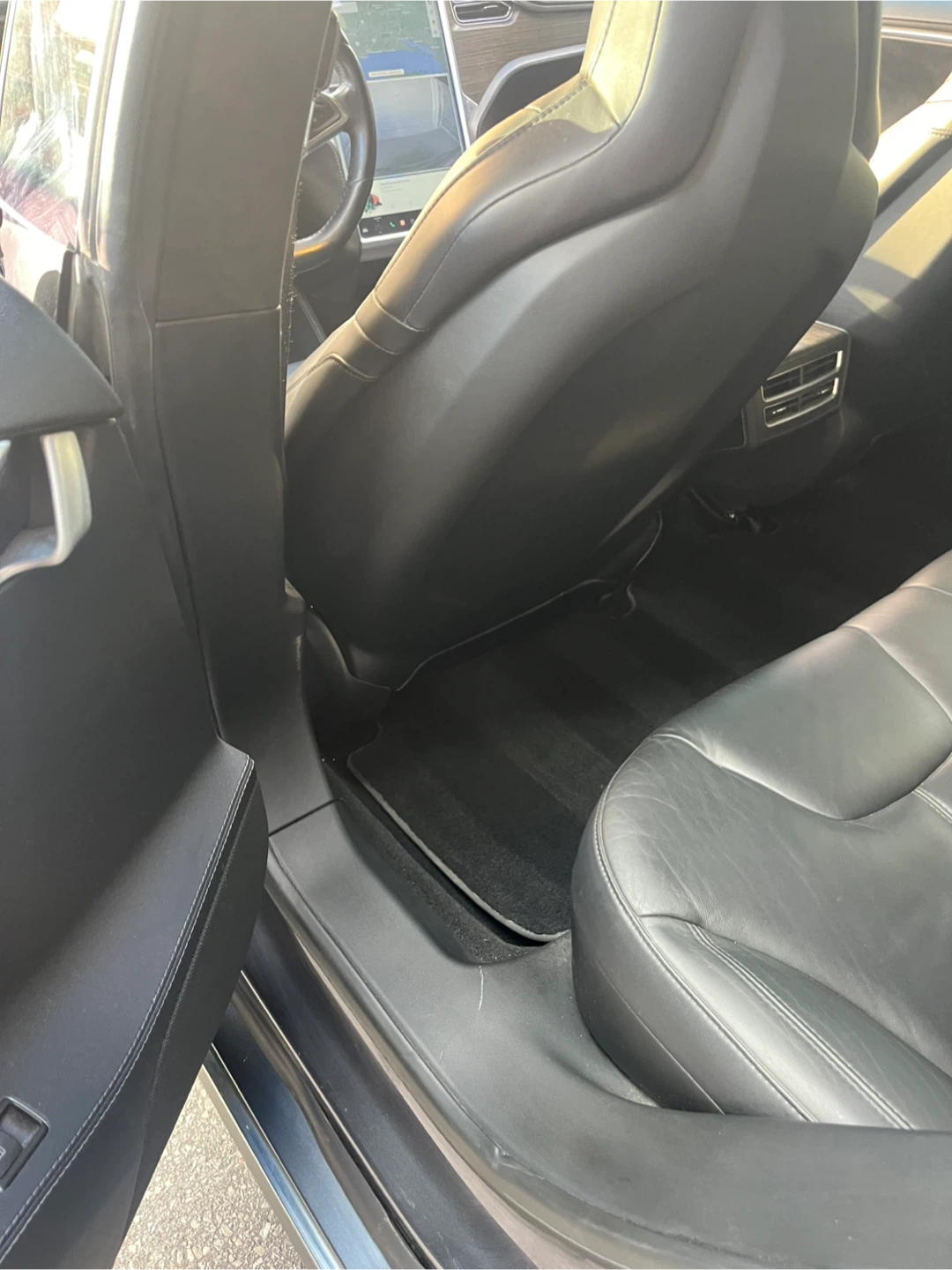 Car detailing interior and exterior book - photo 2