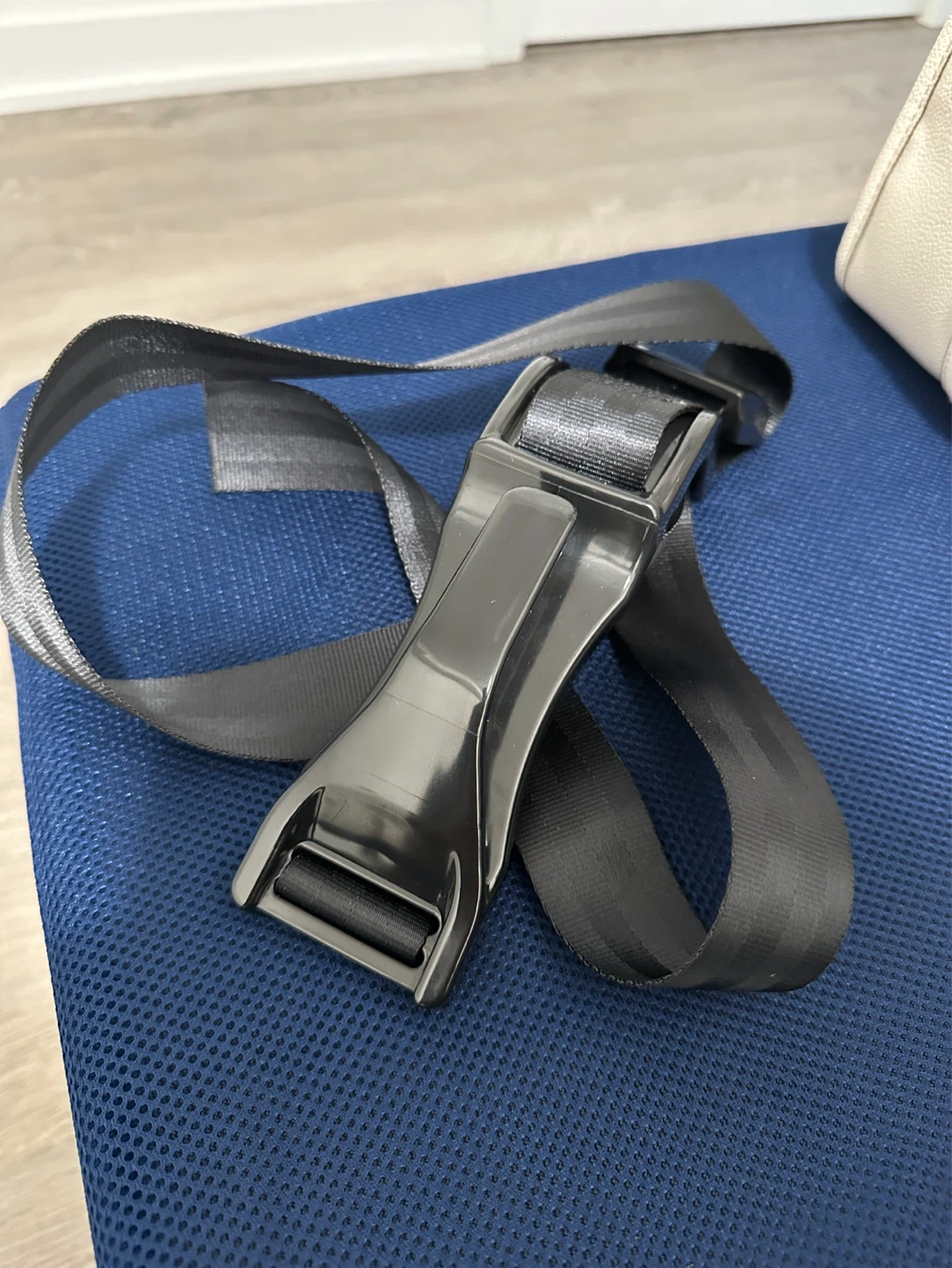 Adjustable Seat Belt Extender Strap for Pregnancy