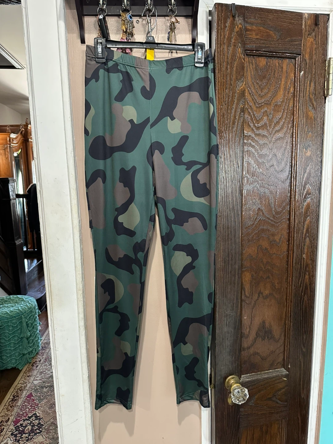 Two piece set with long sleeve cardigan and matching pants - photo 4
