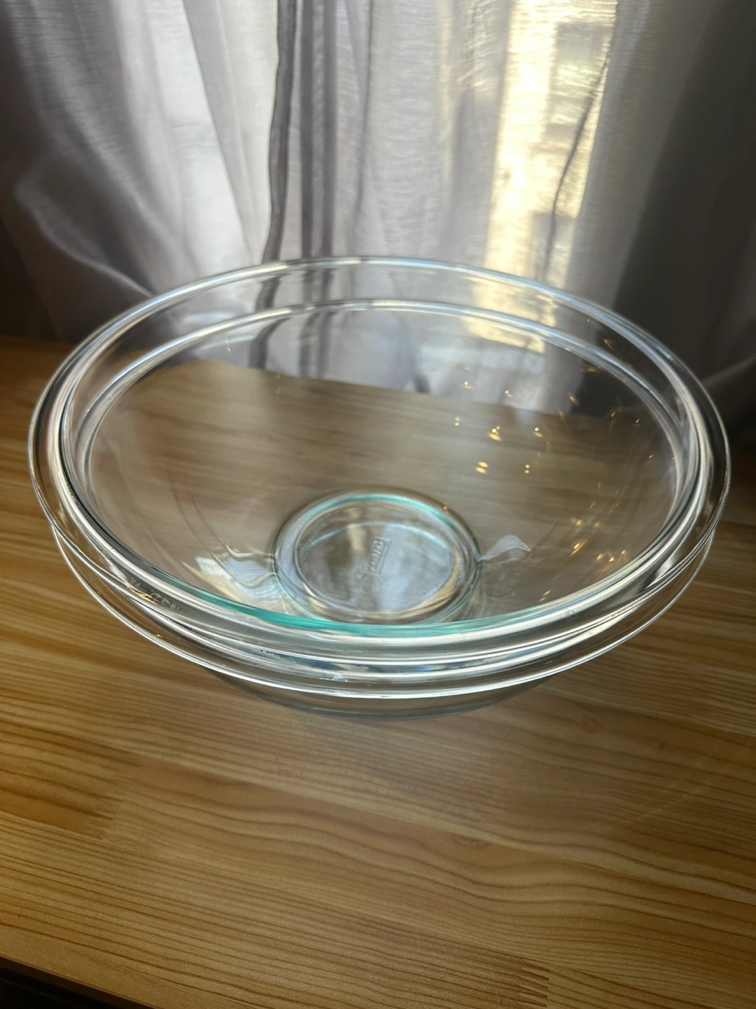 Set of 2 Pyrex Glass Mixing Bowls - photo 2