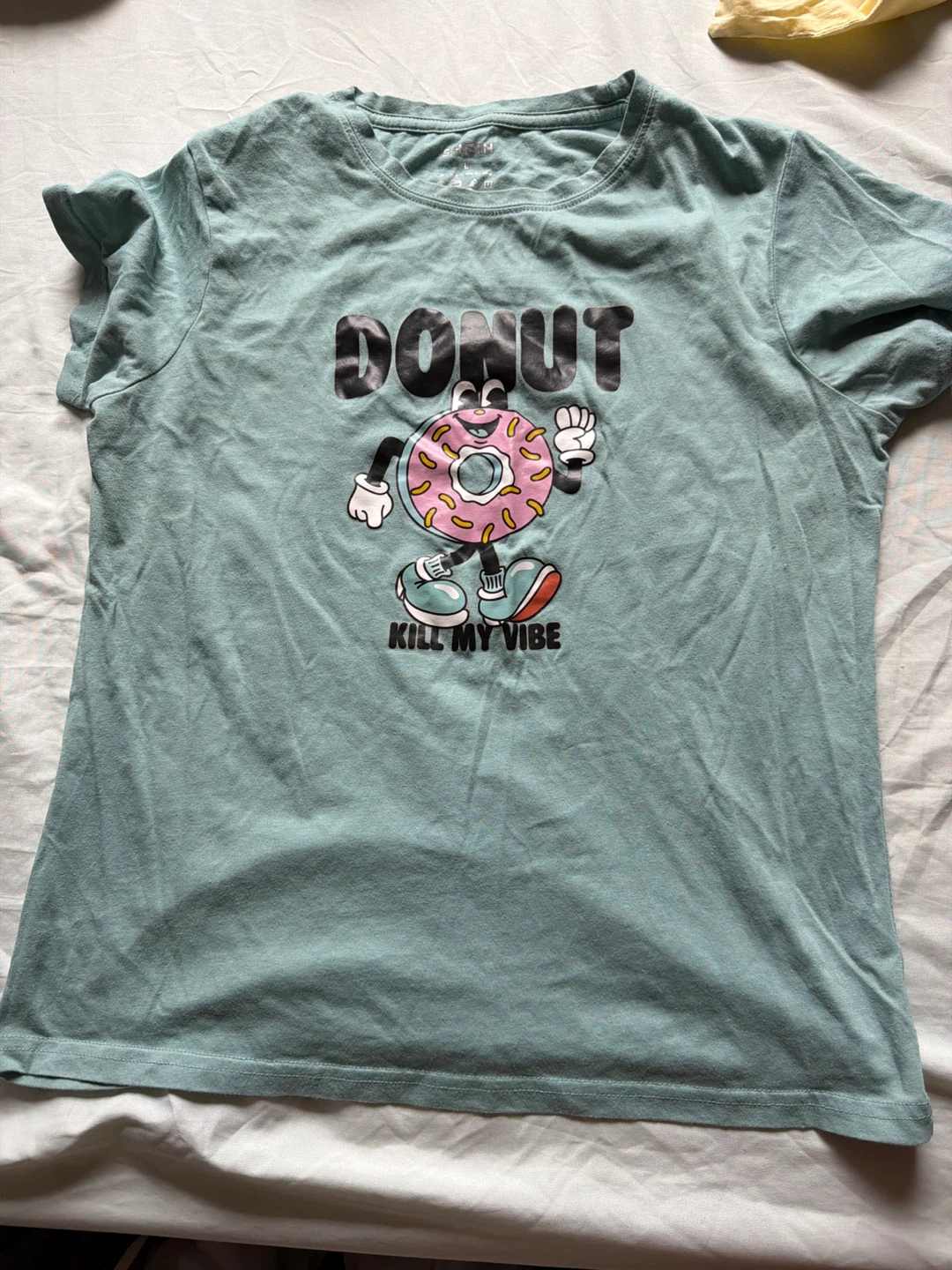 5 T-shirts