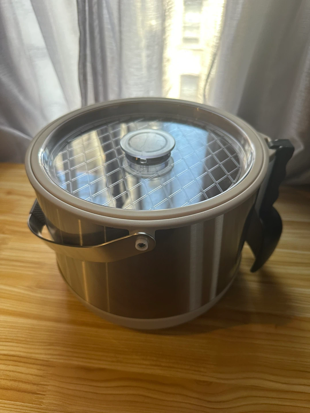 Ice Bucket with Tongs