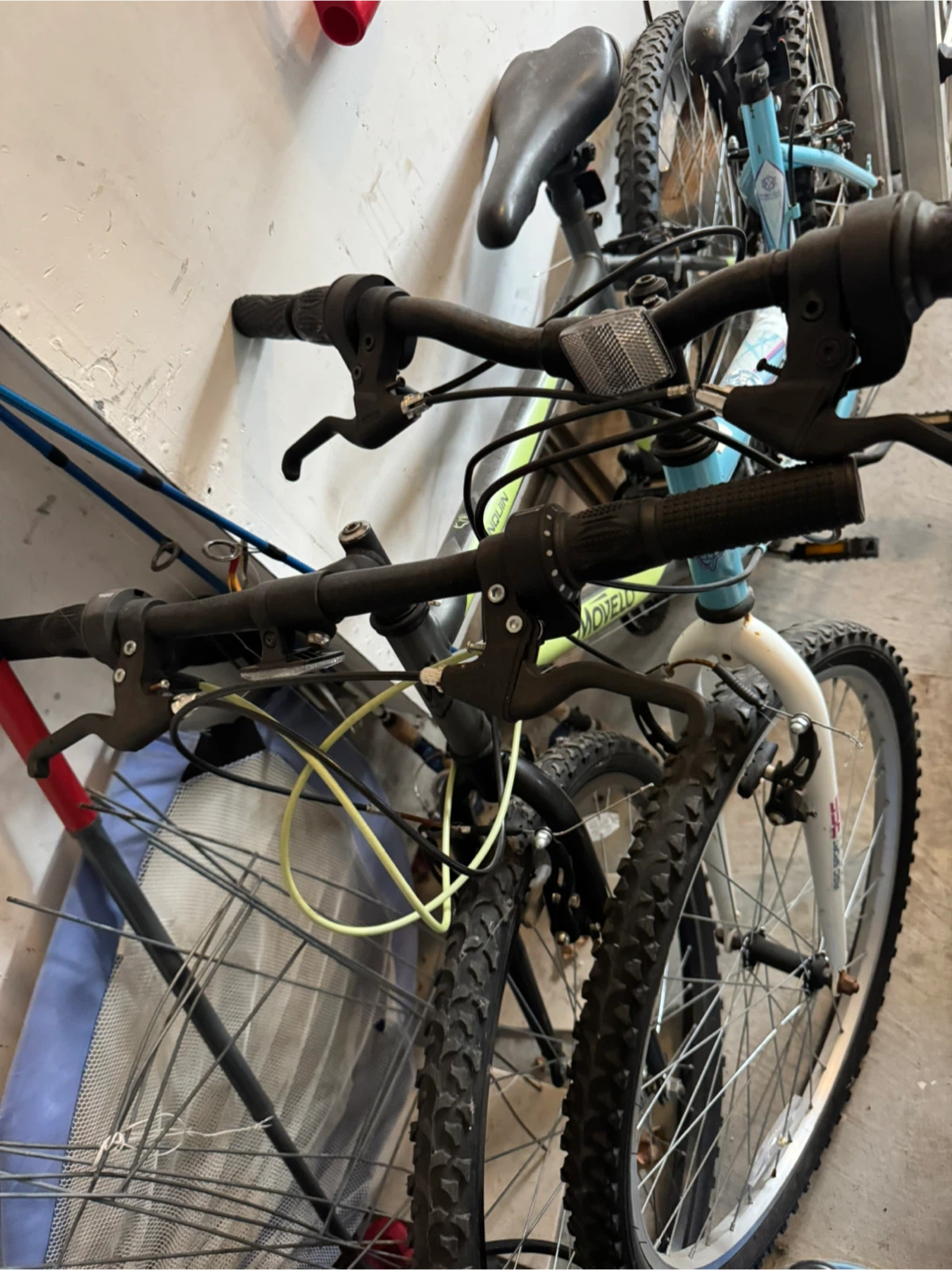 2 mountain bikes BOTH FOR $70 - photo 2
