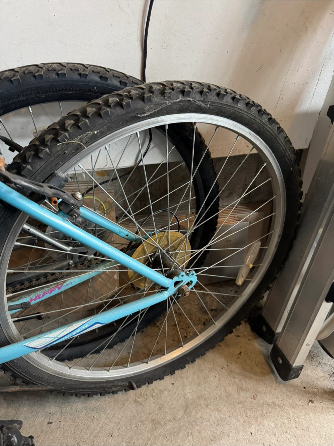 2 mountain bikes BOTH FOR $70 - photo 3