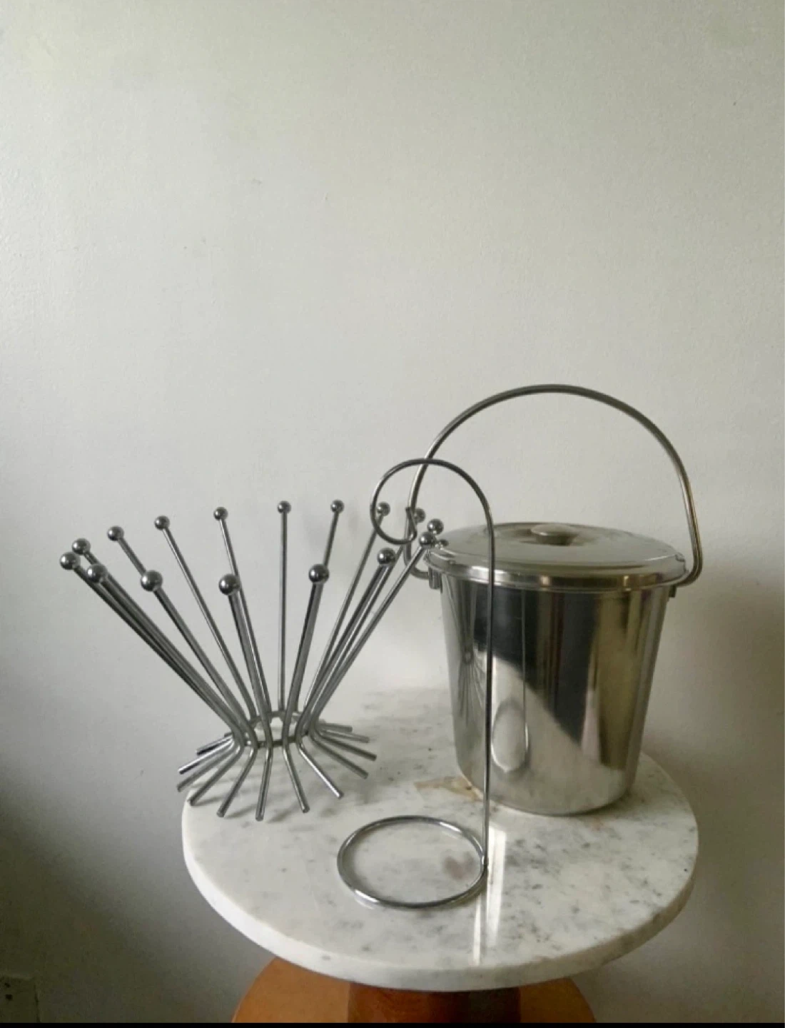 3 Metal Kitchen accessories (bundle)