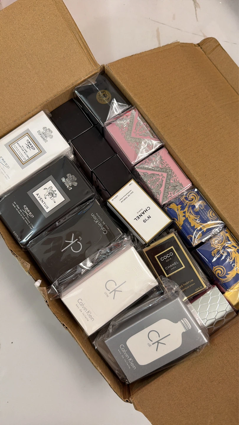 Mini perfumes available