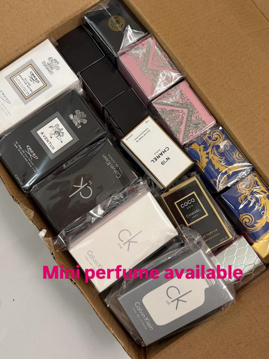 Mini perfumes available - photo 2
