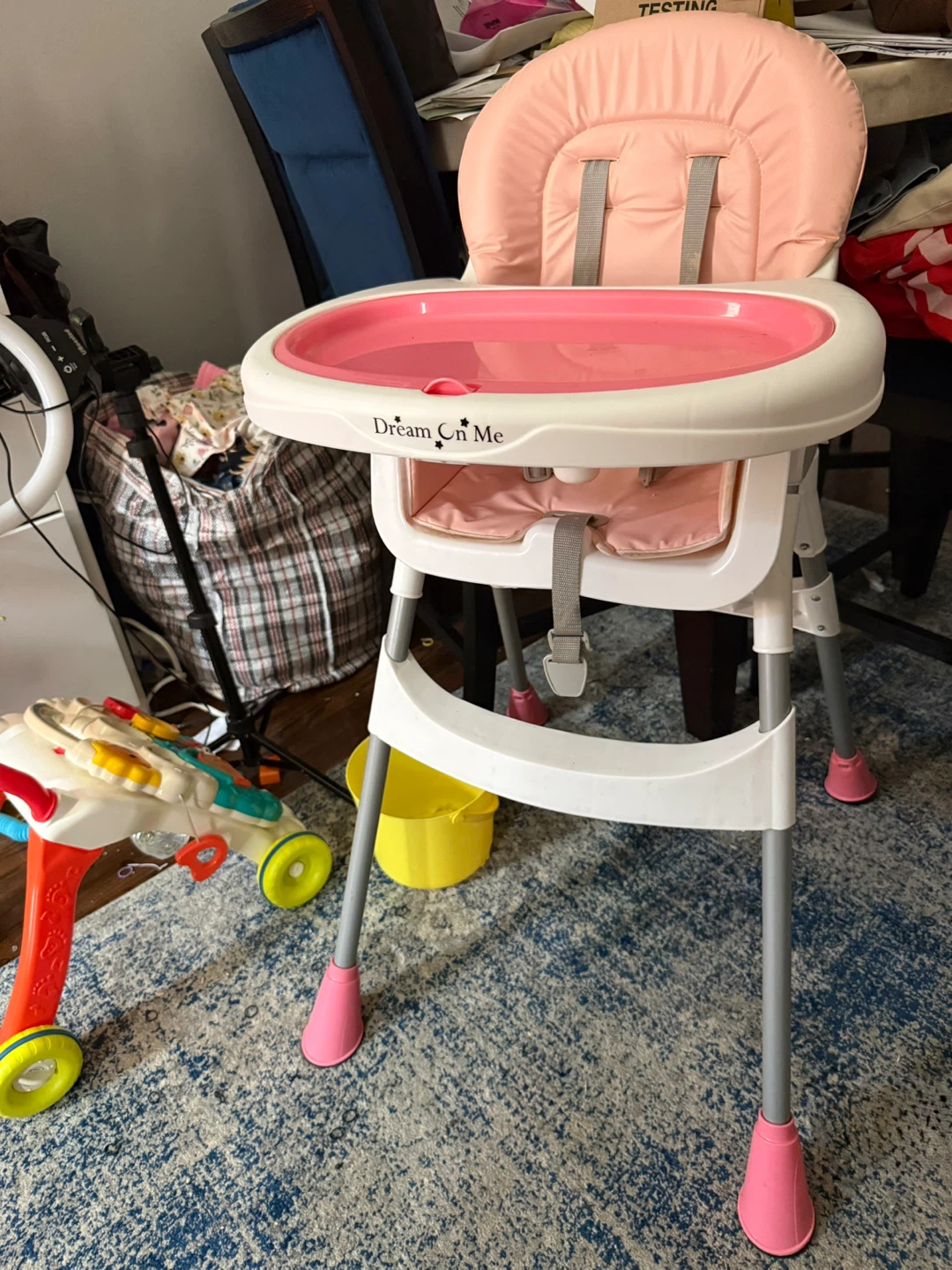 Dream On Me Pink Baby High Chair