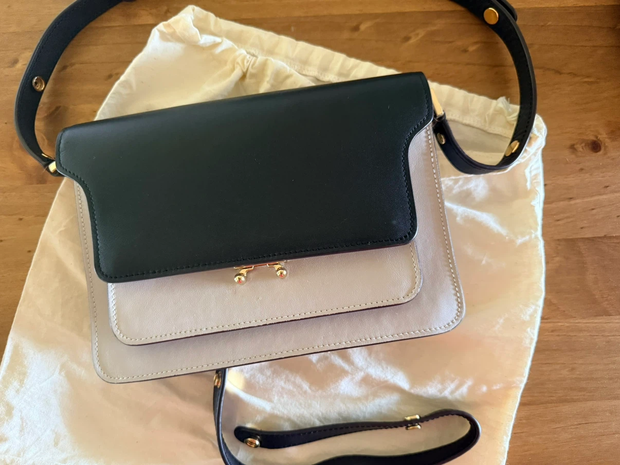 Leather bag
