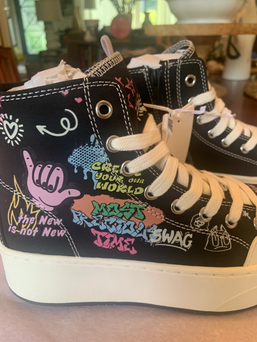Children’s ZARA High Top Sneakers ! - photo 2
