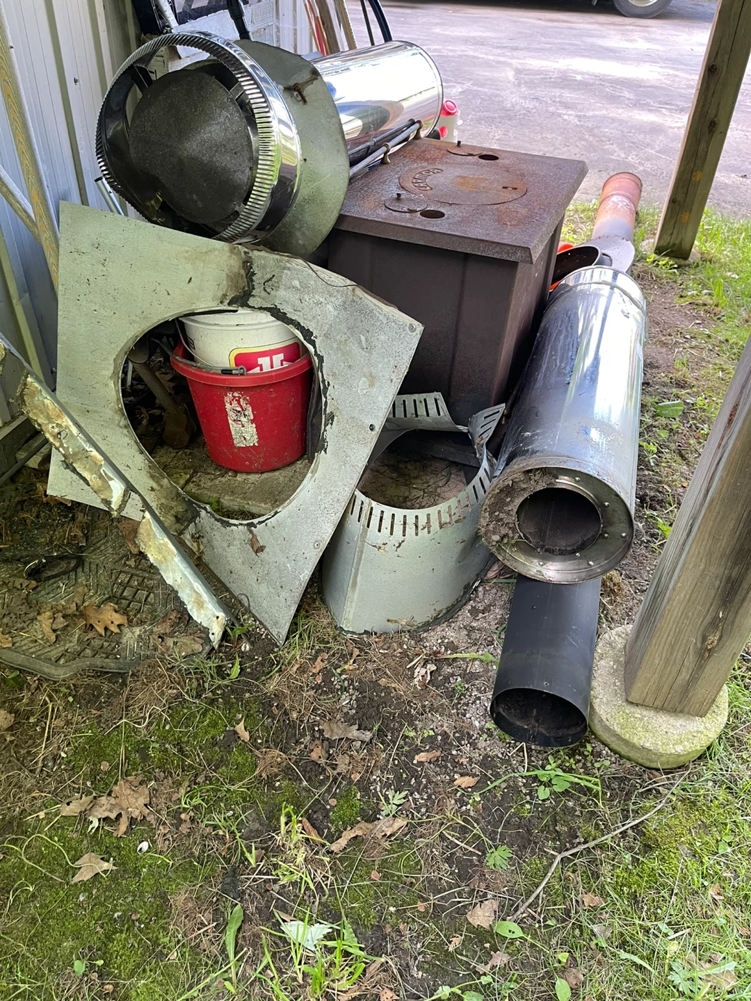 Wood Stove with Chimney Pipe and Accessories - photo 2