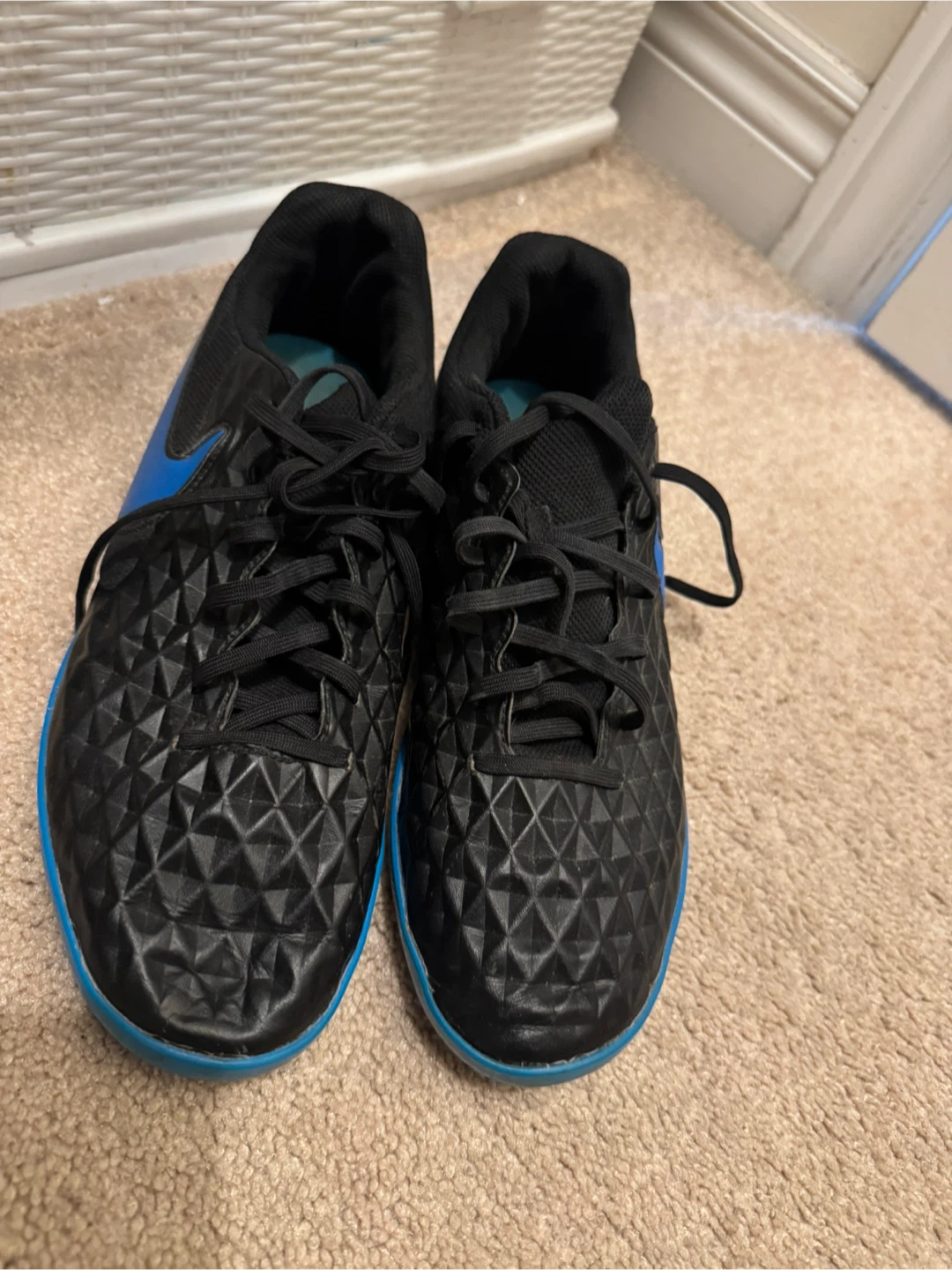 Nike Tiempo Indoor Soccer Shoes SIZE 8