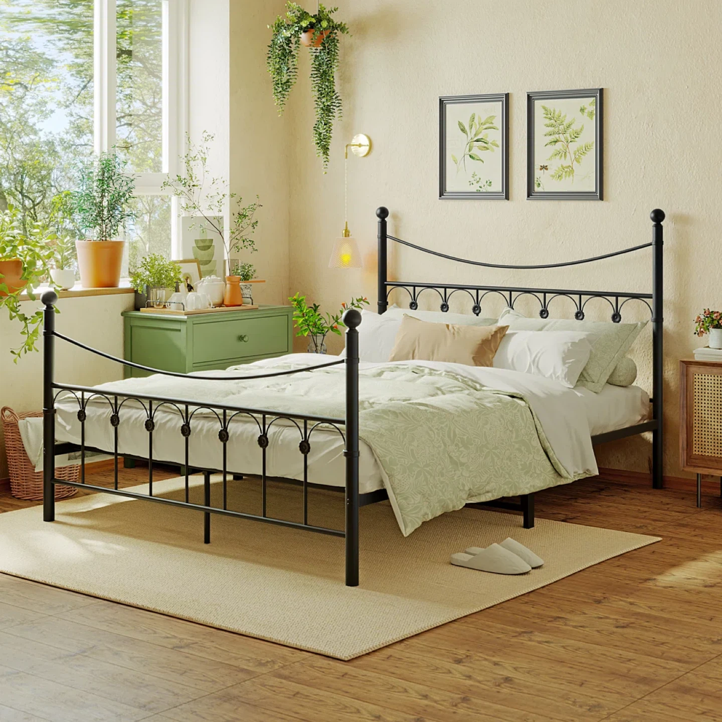 Classic Iron Platform Queen Bed Frame