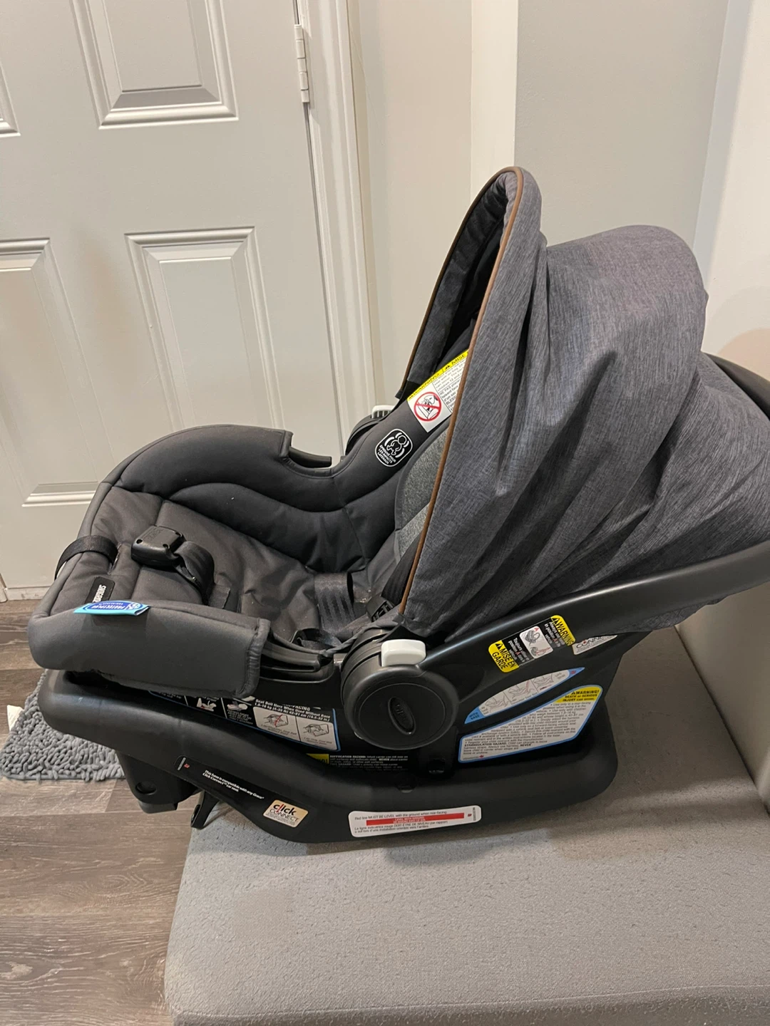 Graco SnugRide 35 Lite Infant Car Seat – $70 - photo 3