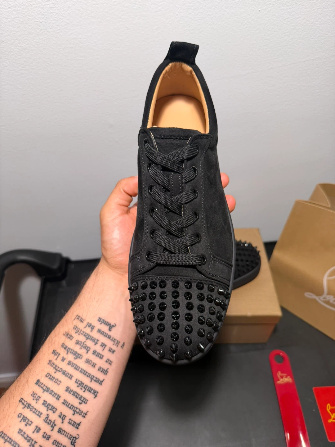 Christian Louboutin Louis Junior Spikes Black Suede - photo 2