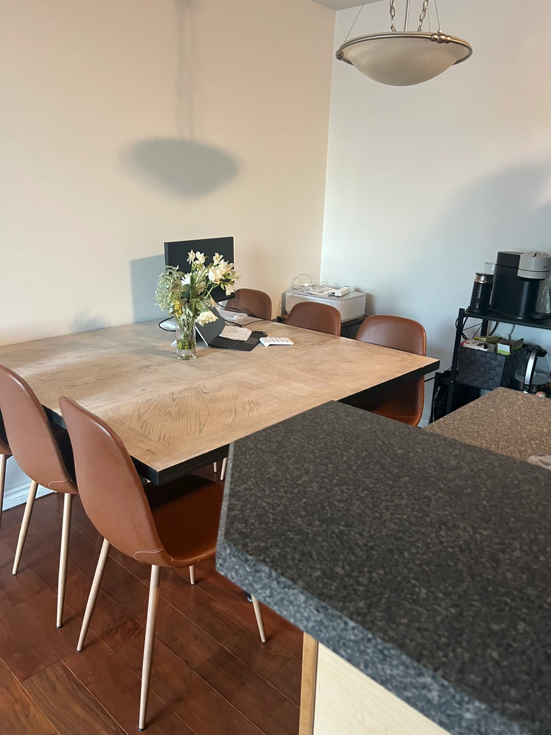 King Furnished Room to Rent - photo 4