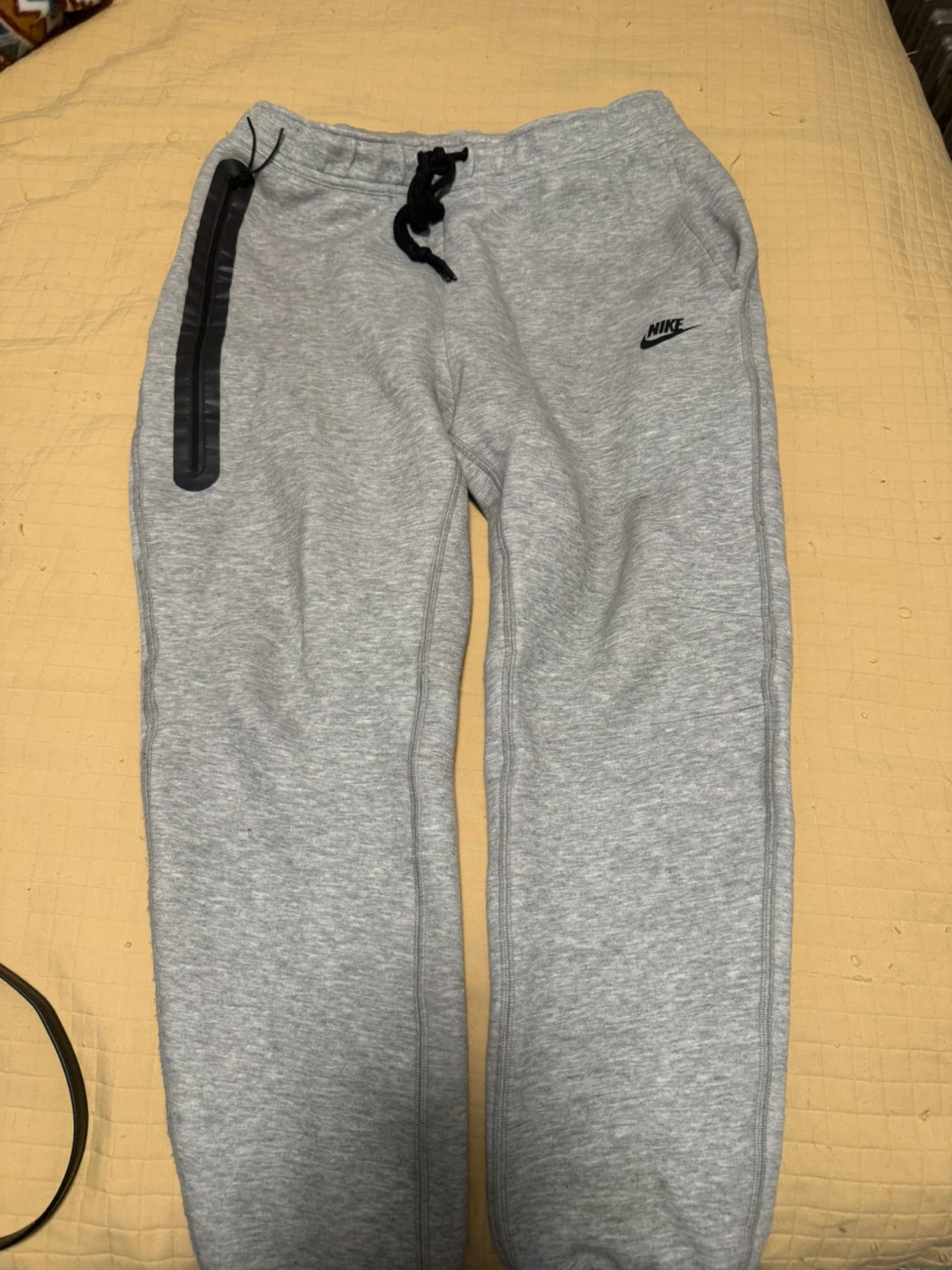 Nike Tech Fleece Joggers Grey