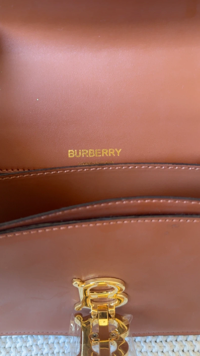 Burberry Leather Shoulder Bag - photo 4