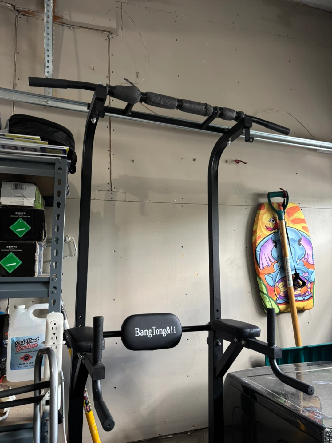 BangTong&Li Pull Up Tower