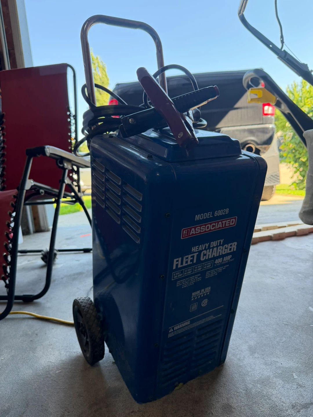 Associated 6002B Heavy Duty Fleet Battery Charger