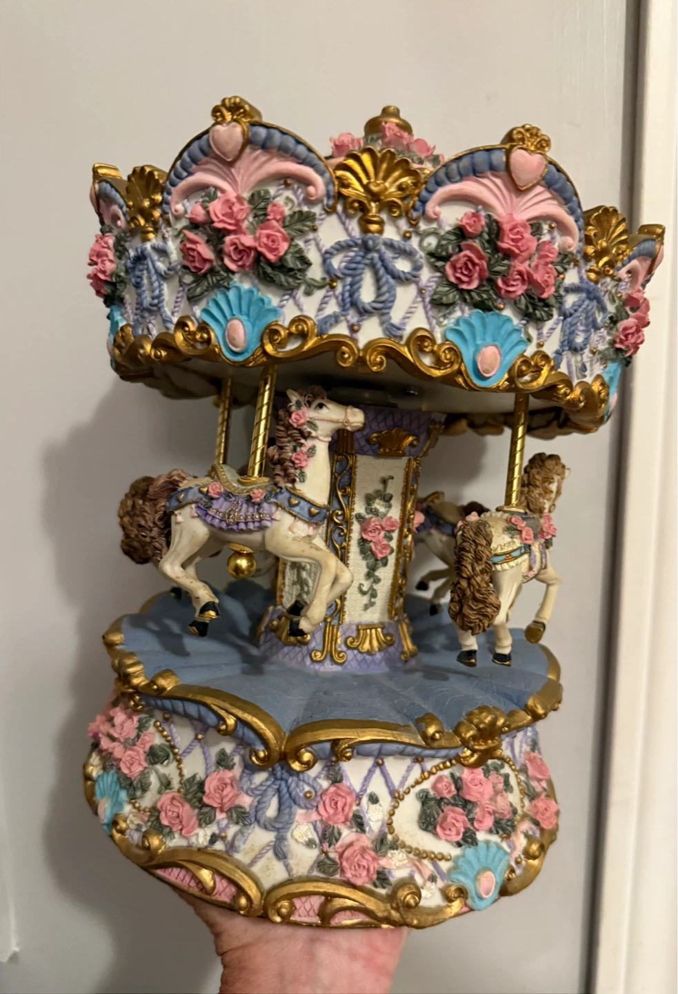 Carlton cards Decorative Carousel - photo 2