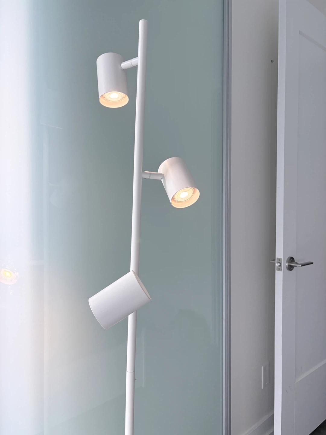 White 3-Head Floor Lamp