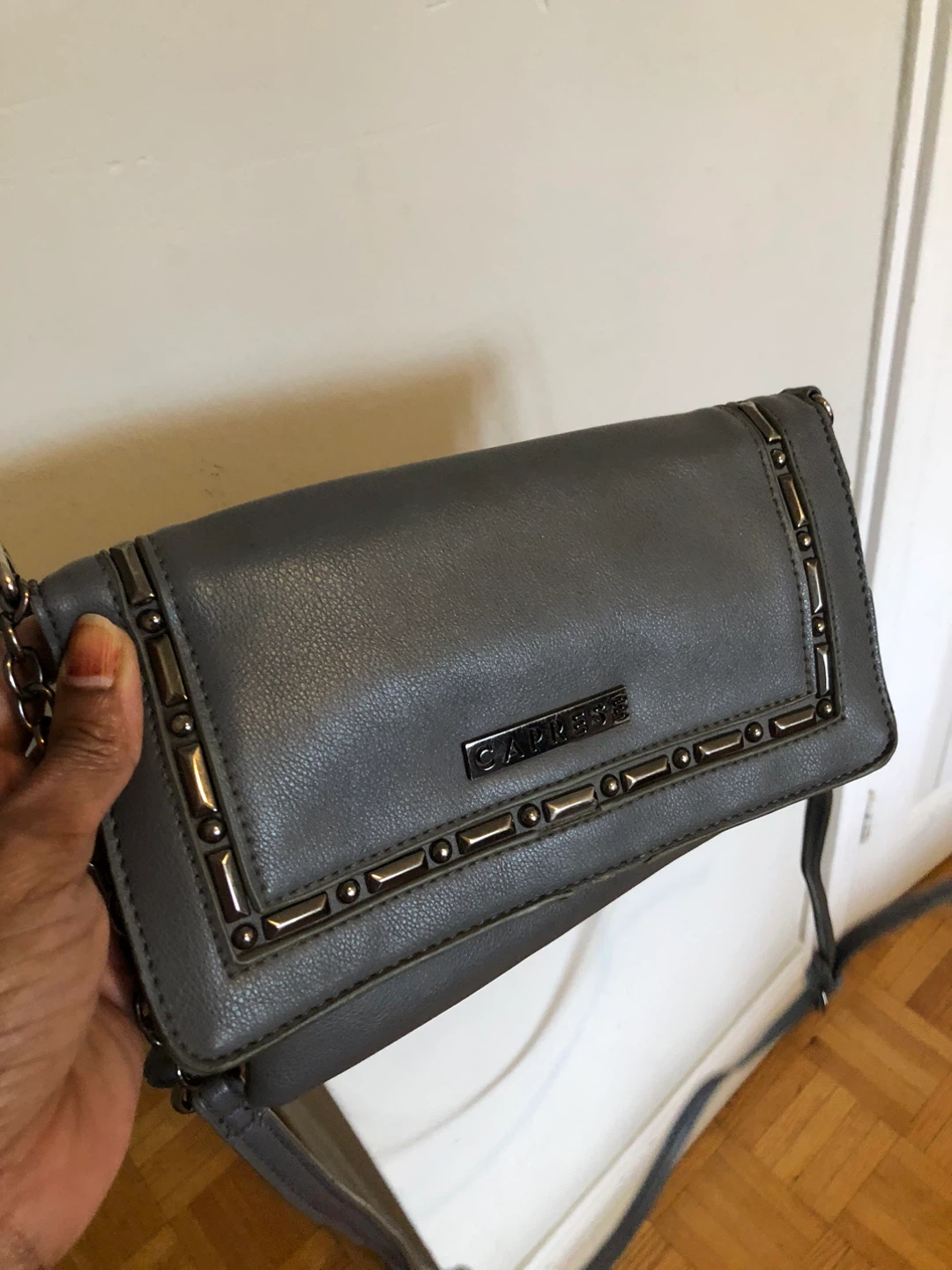 Grey Caprese Crossbody Purse - photo 4