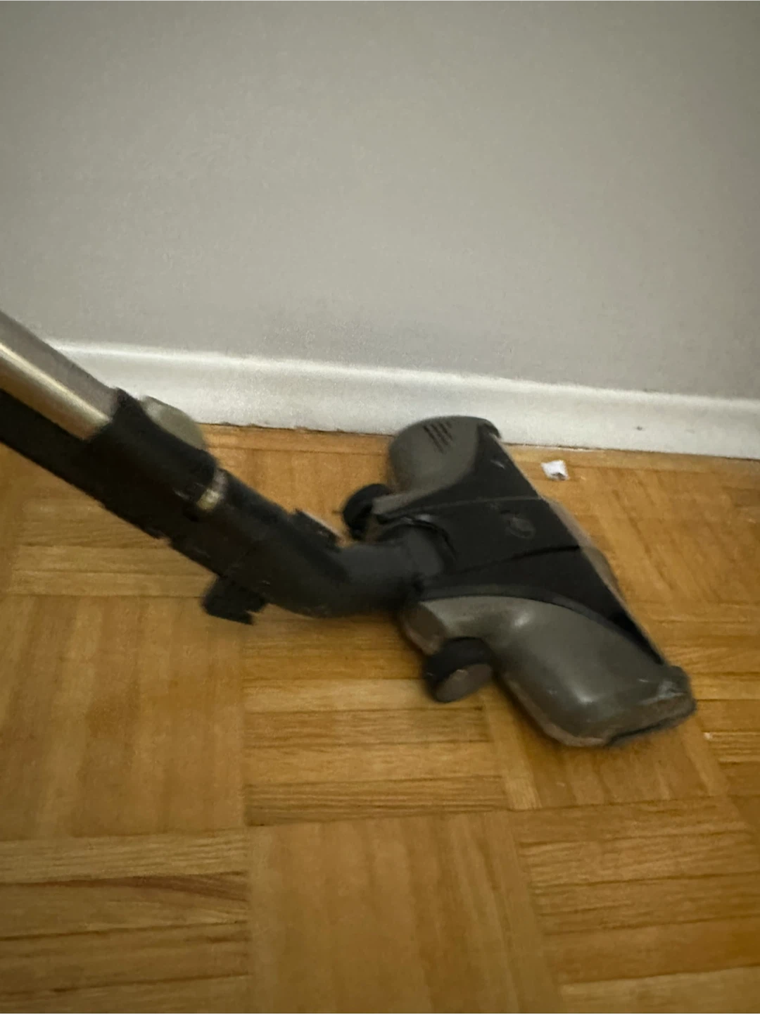Hoover Quiet Performance Bagless Vacuum - photo 2