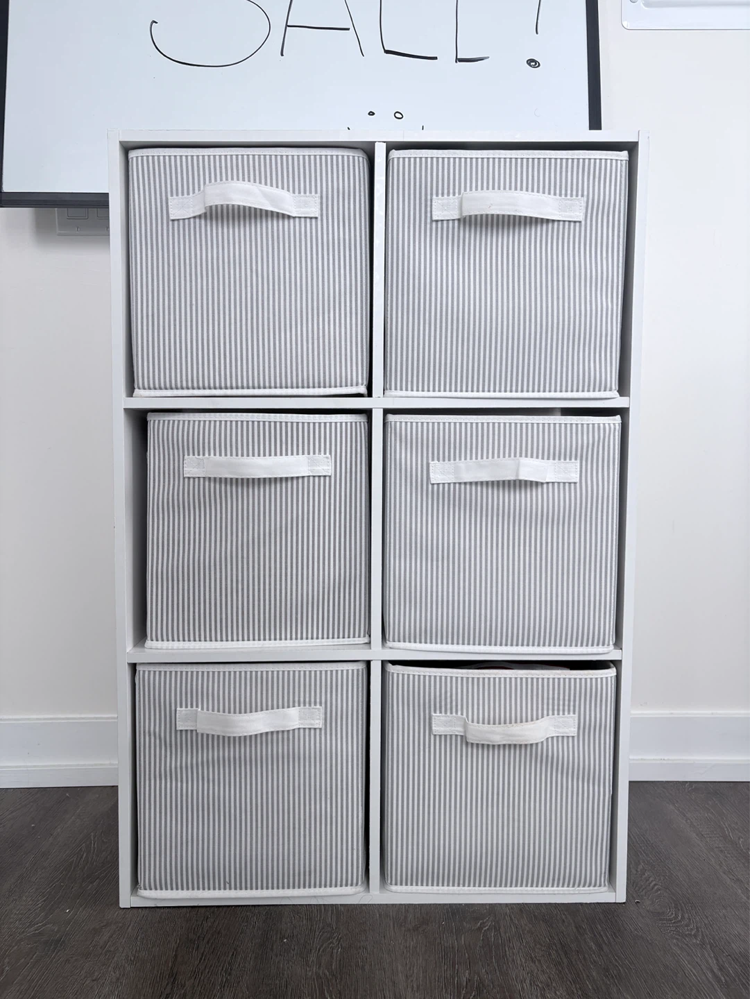 6-Cube Storage Unit with Grey Striped Bins - photo 2