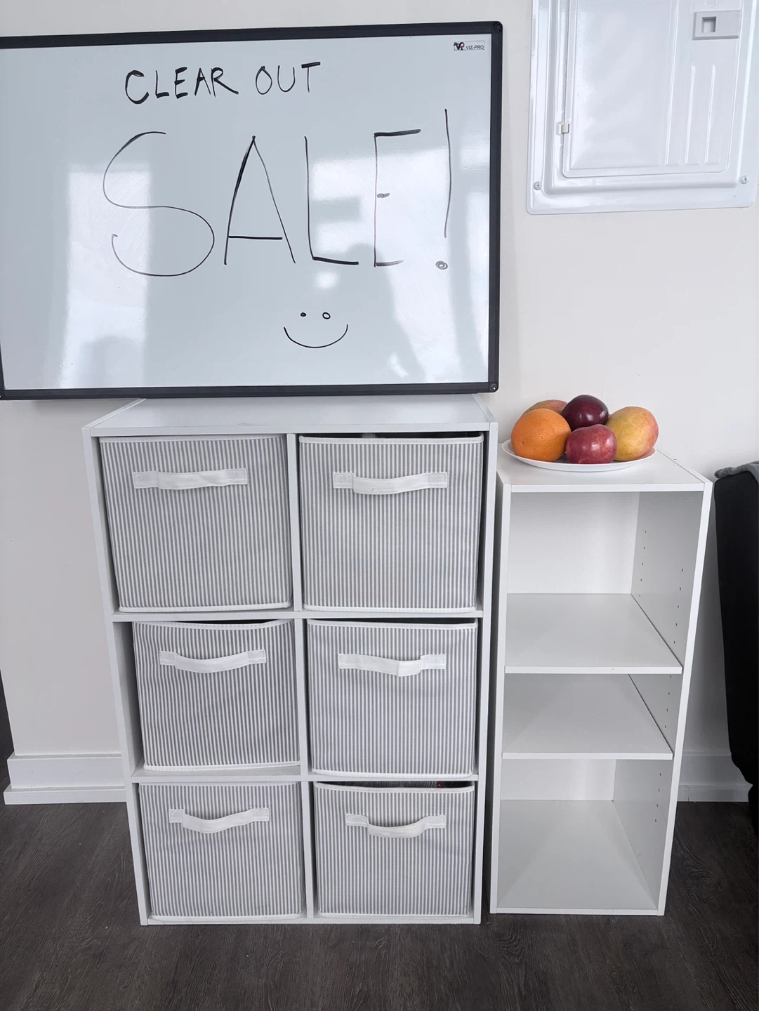 6-Cube Storage Unit with Grey Striped Bins