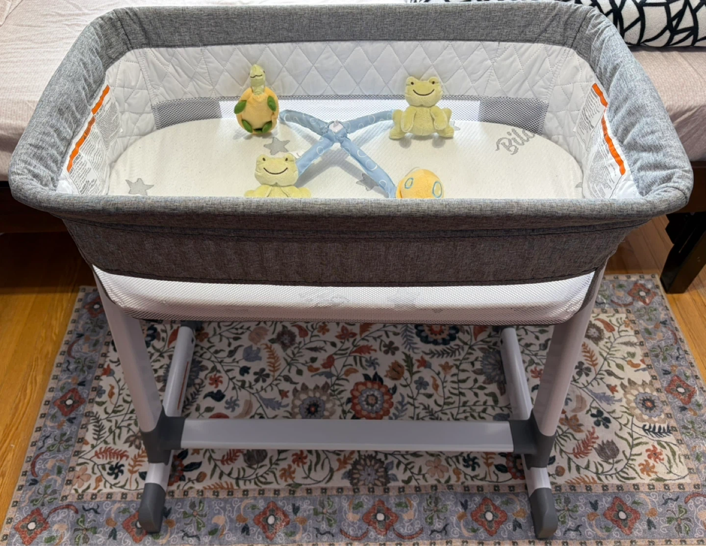 👶 NEW Delta Children Bassinet / Bed | Not Used | New Condition