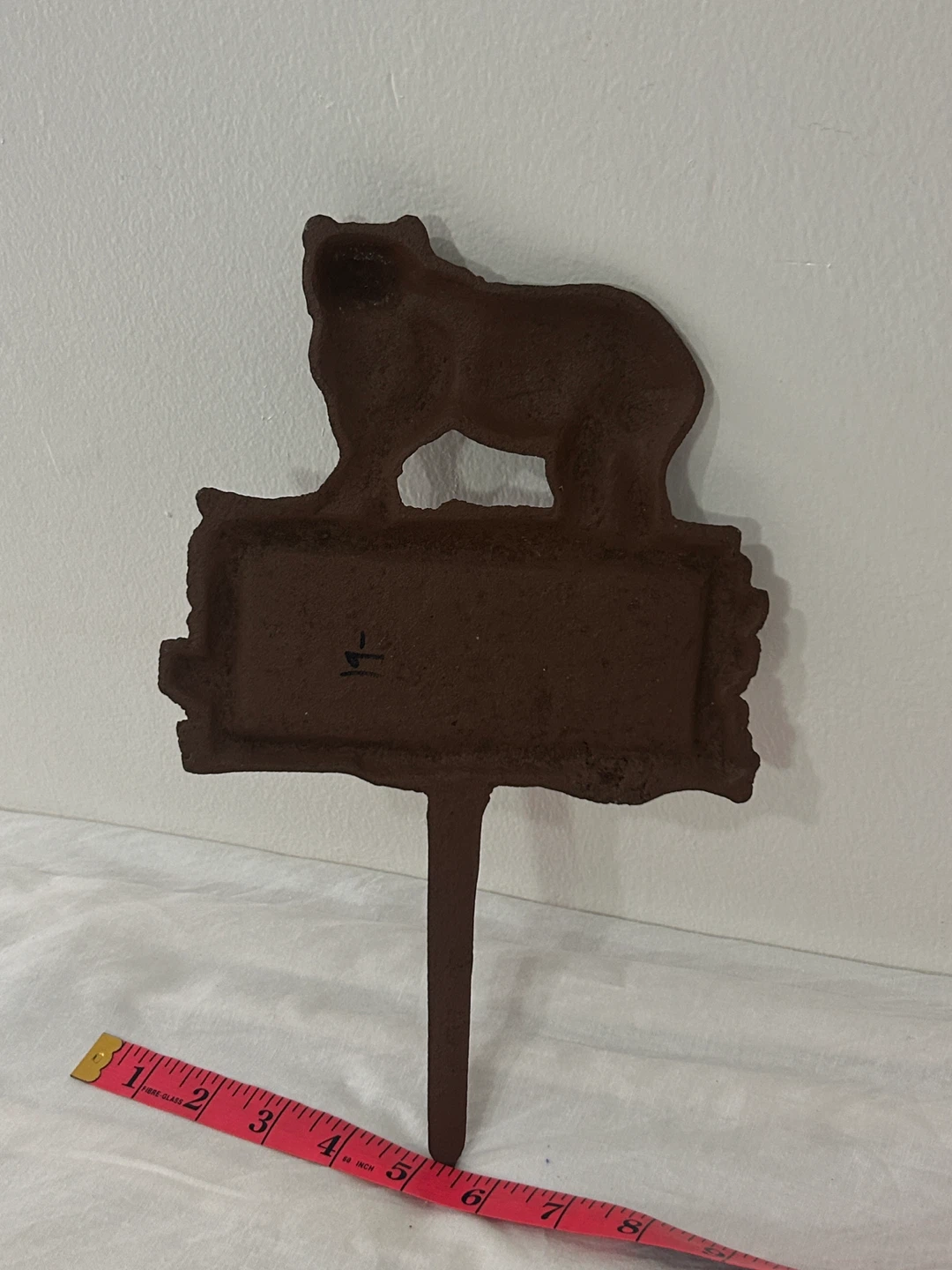 Cast Iron Bear Welcome Garden Stake Sign - photo 4